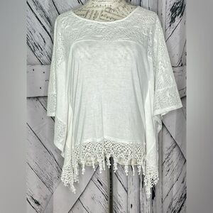 YOU ARE NOT ALONE Batwing Lace Trimmed Top OS